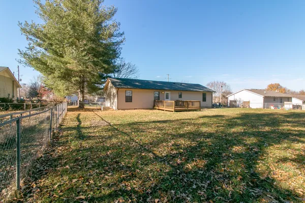 $1,350 | 113 Oak Tree Drive, Oak Grove, KY 42262