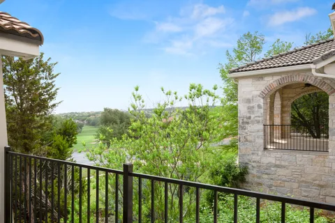 $1,225,000 | 19 Swiftwater Trail, The Hills, TX 78738