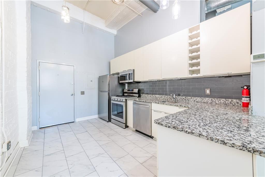 210 Walker Street Southwest, Unit 1 Atlanta, GA 30313 - Photo 19 of 39