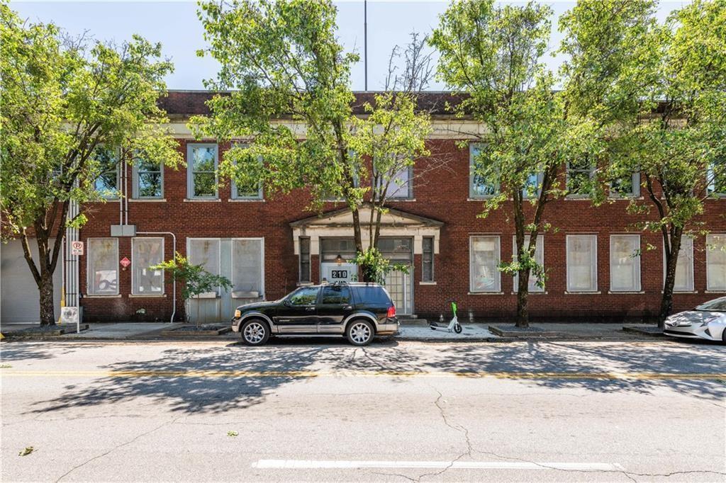 210 Walker Street Southwest, Unit 1 Atlanta, GA 30313 - Photo 2 of 39