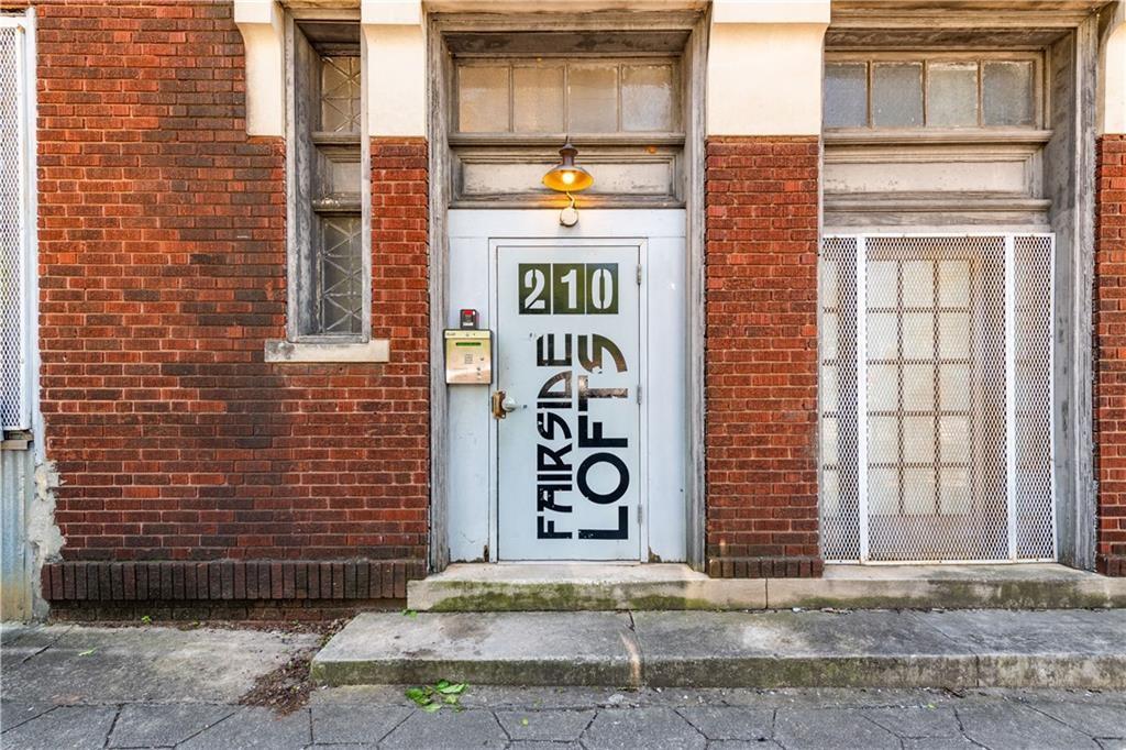 210 Walker Street Southwest, Unit 1 Atlanta, GA 30313 - Photo 6 of 39