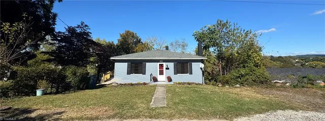 $224,900 | 722 Maiden Lane, Mount Airy, NC 27030