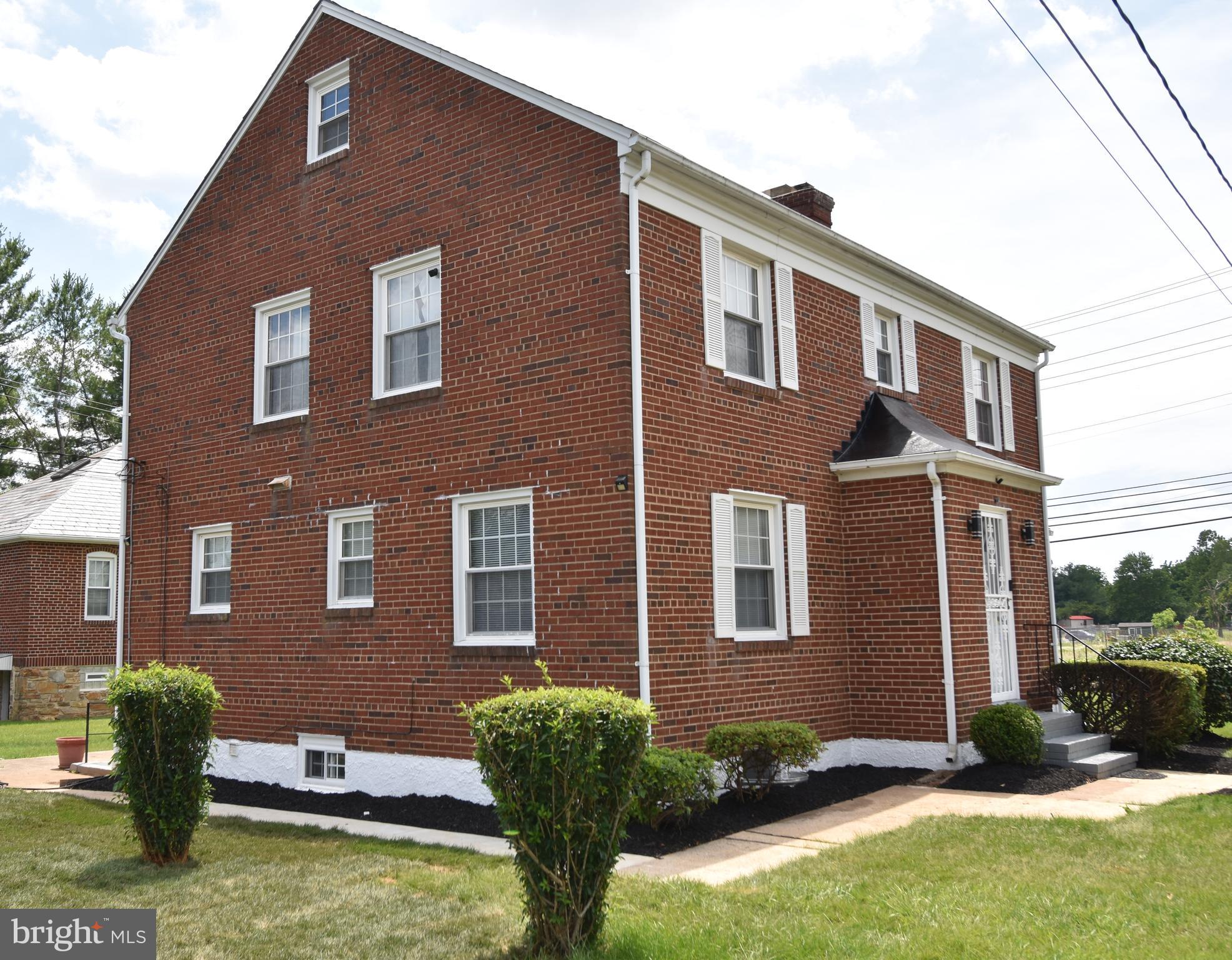 3403 Rolling Rd. Baltimore, MD 21244 - Photo 2 of 27 Side View