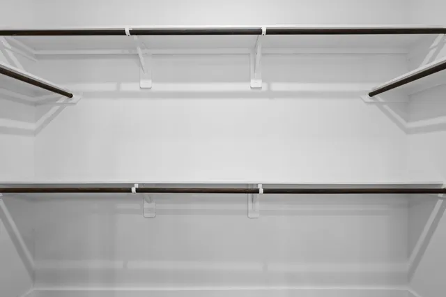 $380,700 | 112 Black Hickory Drive, Hempstead, TX 77445