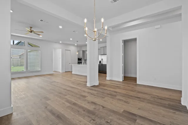 $380,700 | 112 Black Hickory Drive, Hempstead, TX 77445