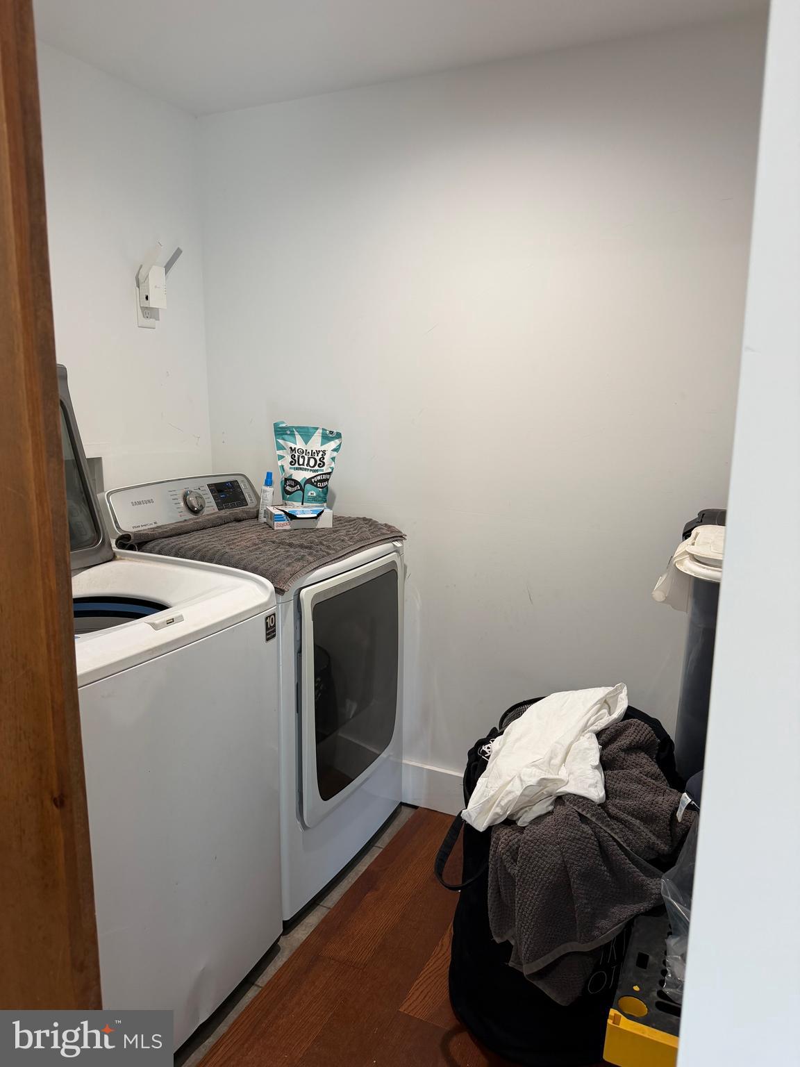 943 Sackettsford Road Warminster, PA 18974 - Photo 14 of 28 a utility room with dryer and washer