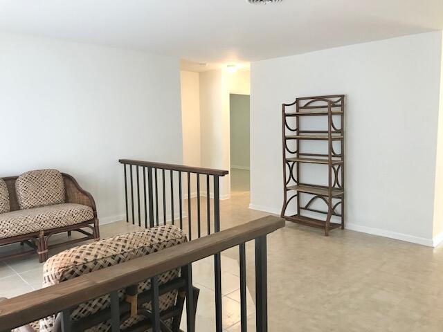 420 Southwest 1st Street Boca Raton, FL 33432 - Photo 3 of 15 IMG_6126