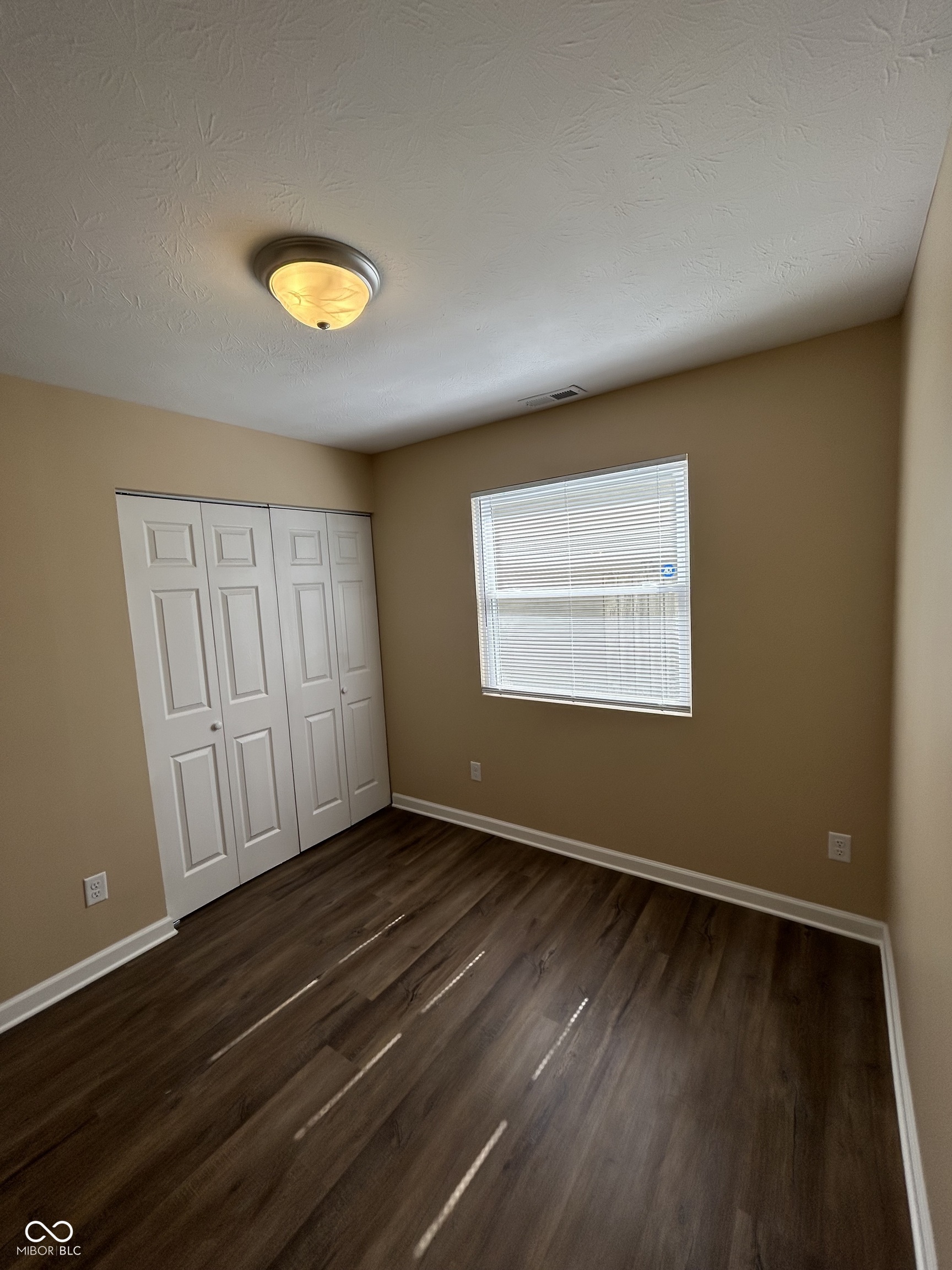 5240 Chisolm Trail Indianapolis, IN 46237 - Photo 11 of 24