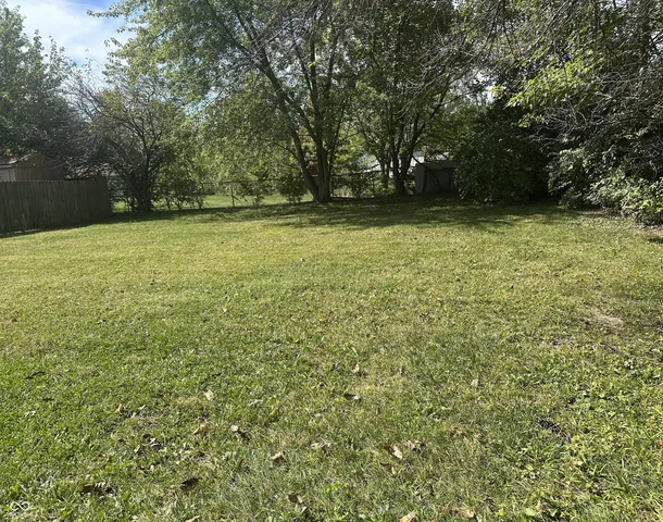 $229,900 | 5240 Chisolm Trail, Indianapolis, IN 46237