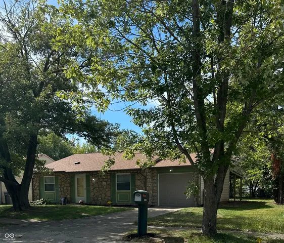 $229,900 | 5240 Chisolm Trail, Indianapolis, IN 46237