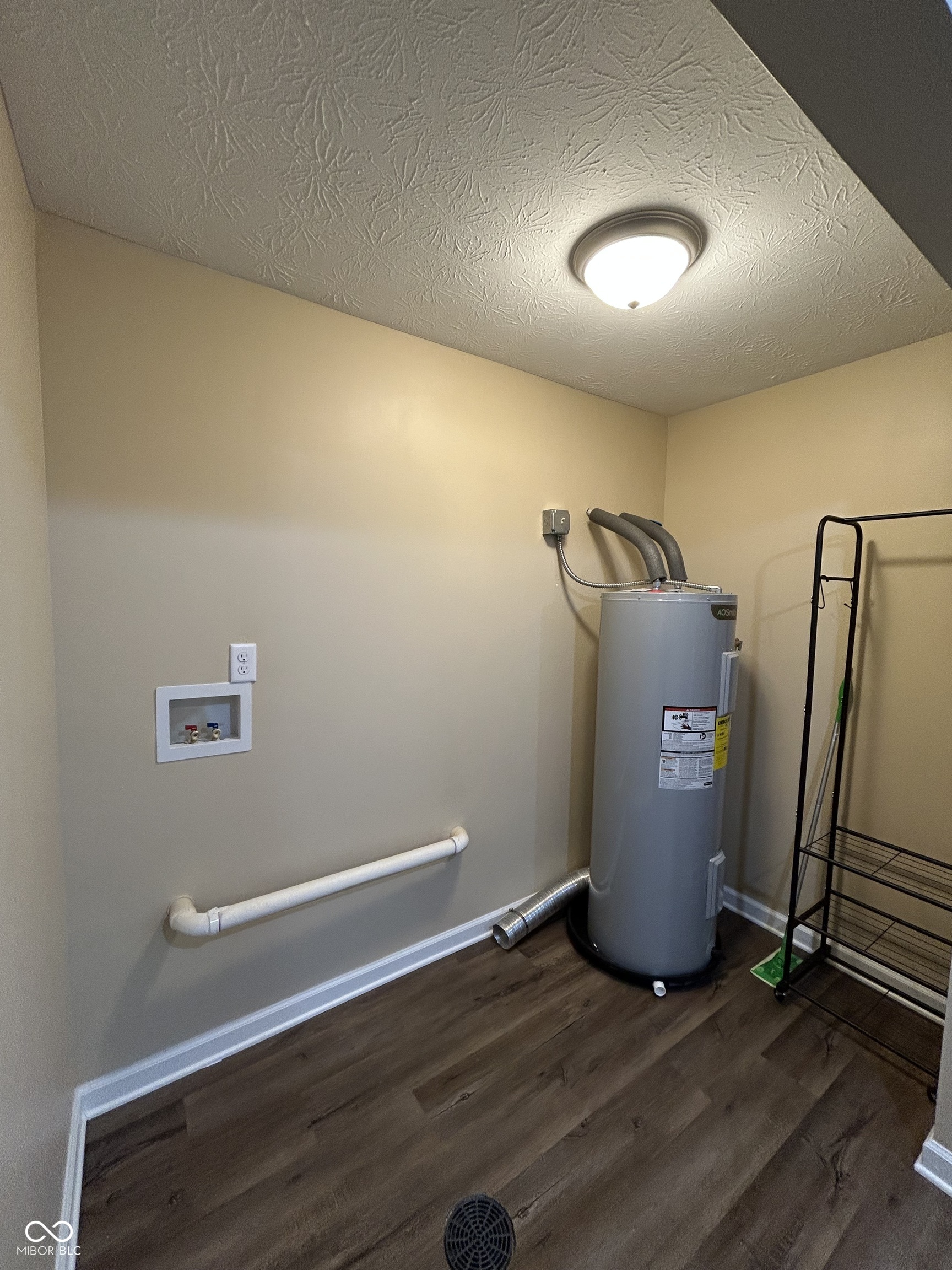 5240 Chisolm Trail Indianapolis, IN 46237 - Photo 23 of 24