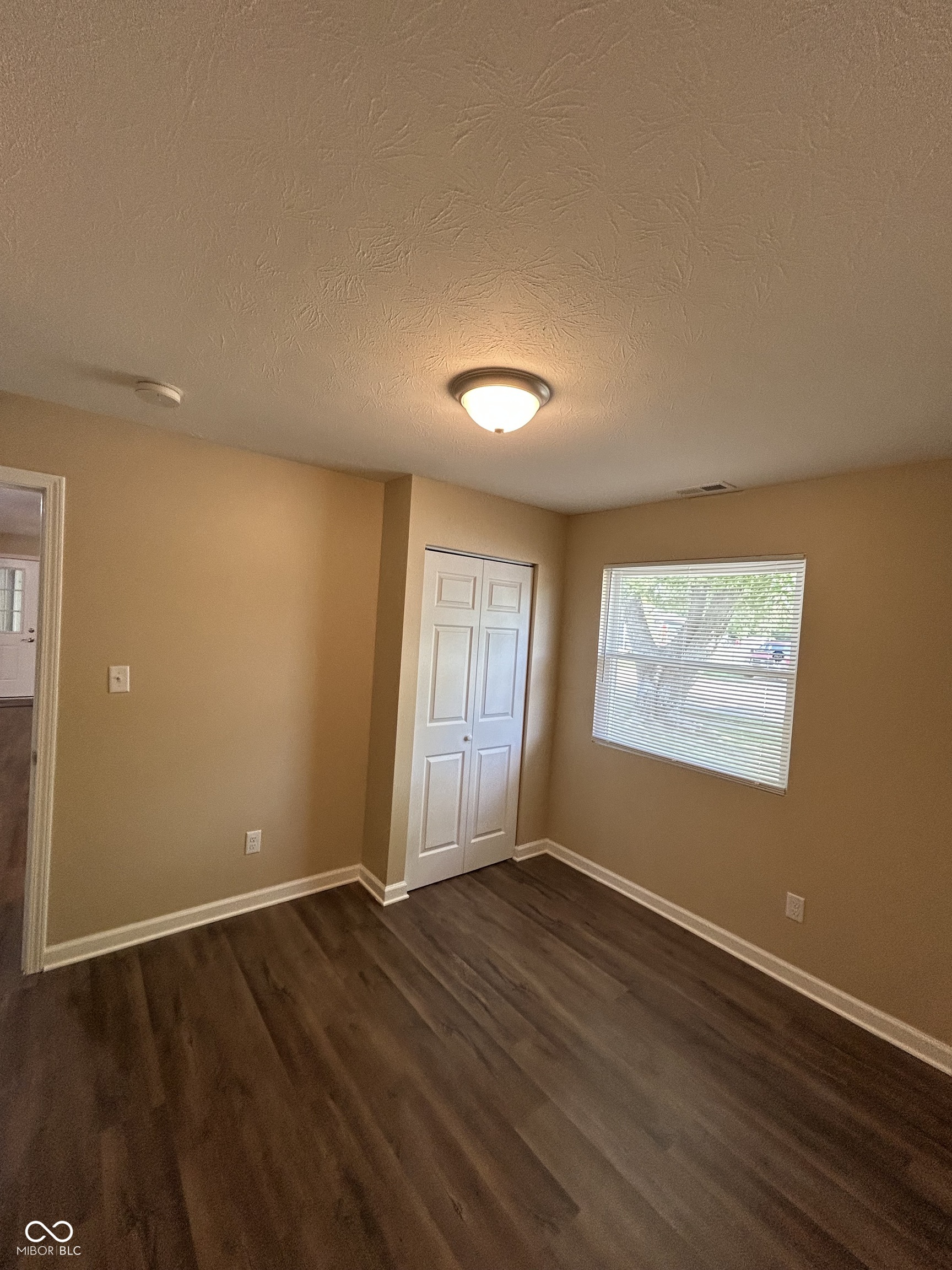 5240 Chisolm Trail Indianapolis, IN 46237 - Photo 10 of 24