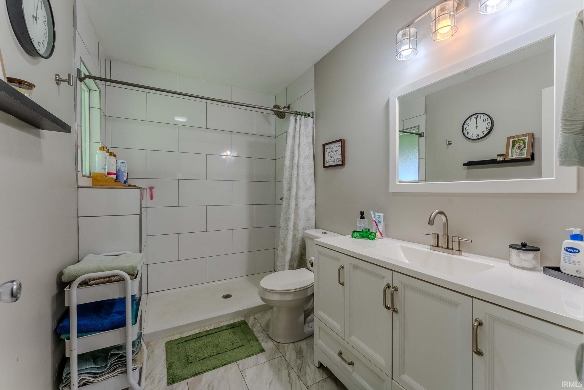 5304 Boy Scout Road Indianapolis, IN 46226 - Photo 13 of 34