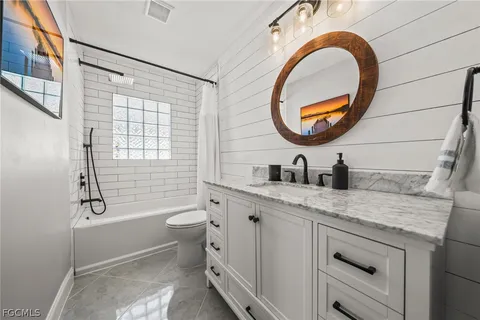 $875,000 | 1413 Southwest 43rd Terrace, Cape Coral, FL 33914