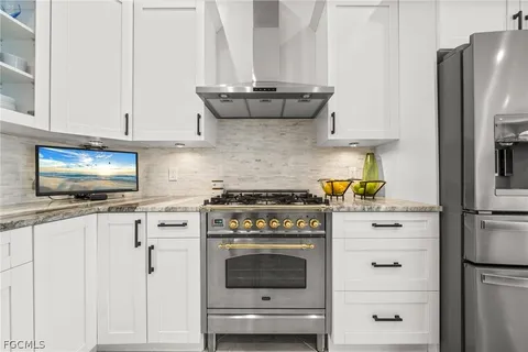 $875,000 | 1413 Southwest 43rd Terrace, Cape Coral, FL 33914