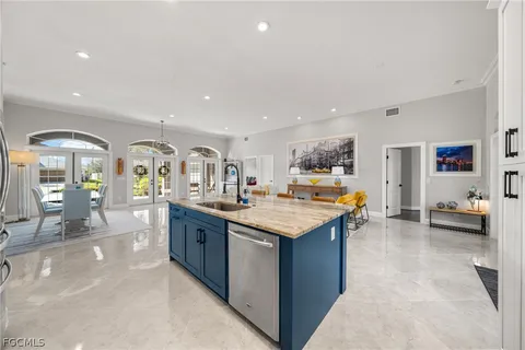 $875,000 | 1413 Southwest 43rd Terrace, Cape Coral, FL 33914