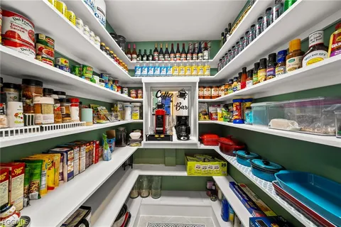 $875,000 | 1413 Southwest 43rd Terrace, Cape Coral, FL 33914