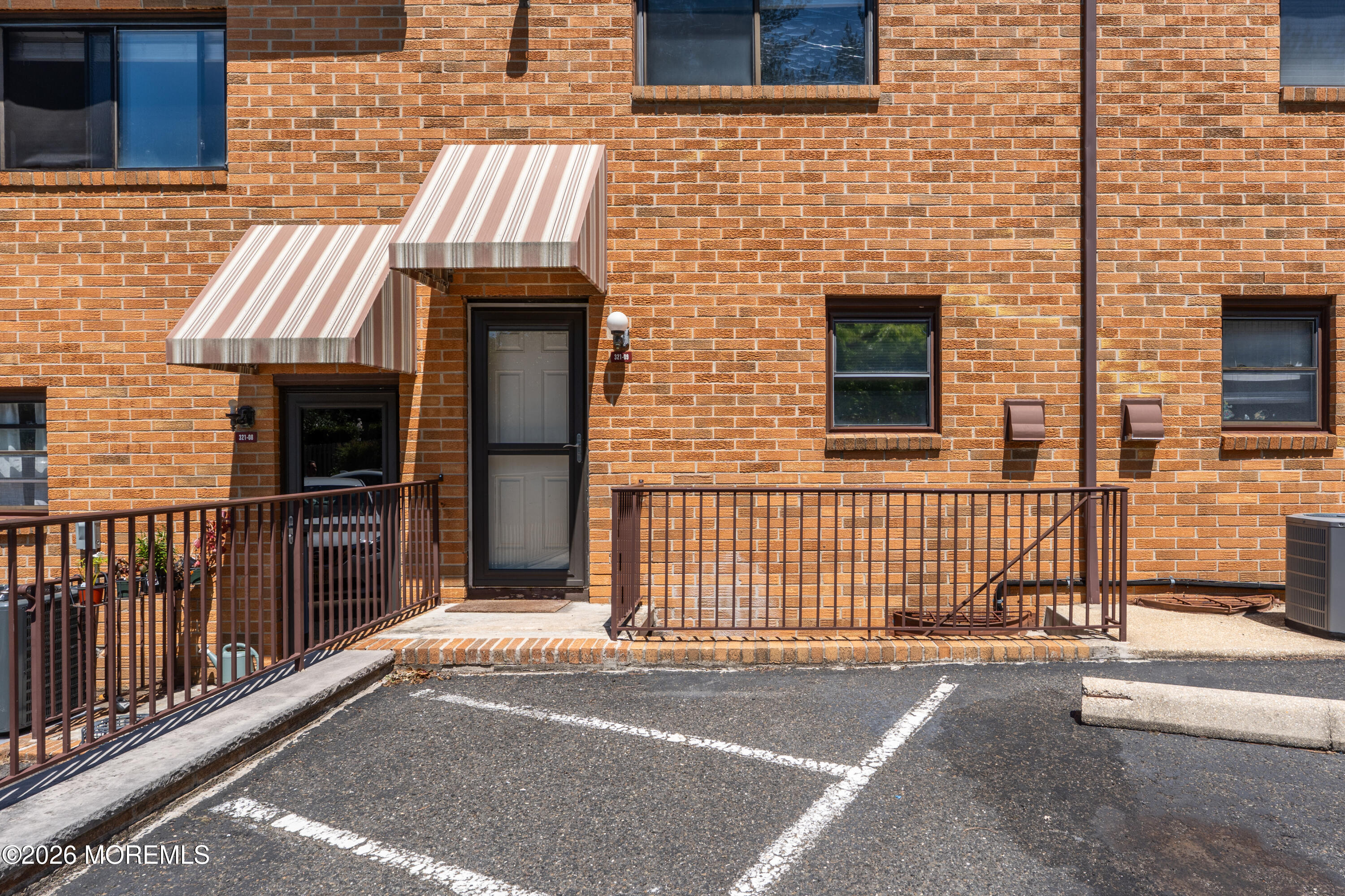 321 Spring Street, Unit 9 Red Bank, NJ 07701 - Photo 6 of 30 Tim Torchia Photography at 321 Unit 9 Sp
