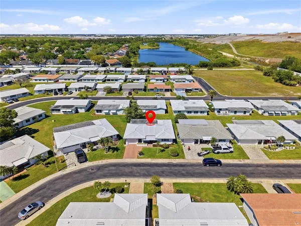 $345,000 | 3469 100th Avenue North, Unit 4, Pinellas Park, FL 33782