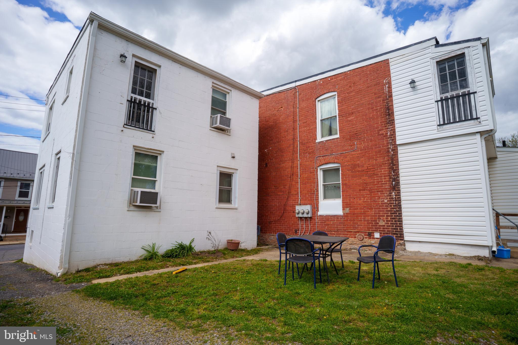 24 Hamilton Avenue Frederick, MD 21701 - Photo 6 of 64
