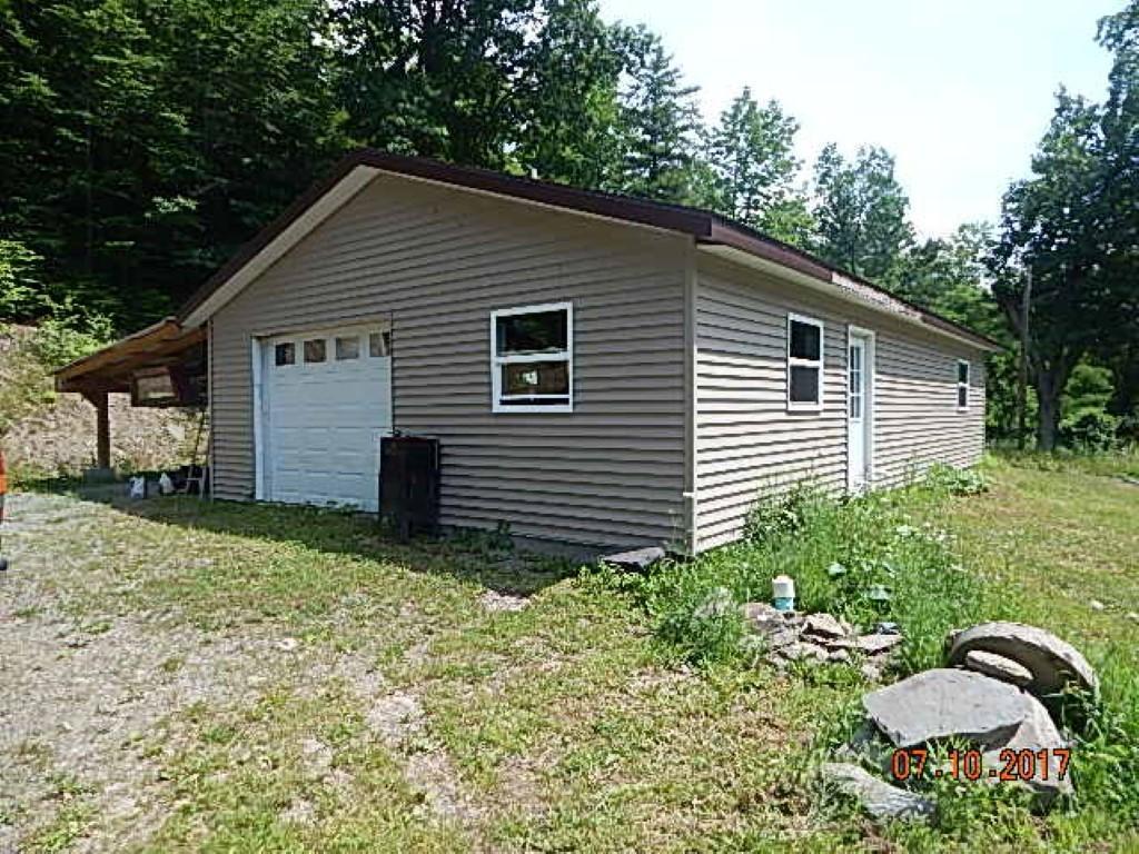 305 Buck Road Hallstead, PA 18822 - Photo 2 of 11 Gallery Image 2