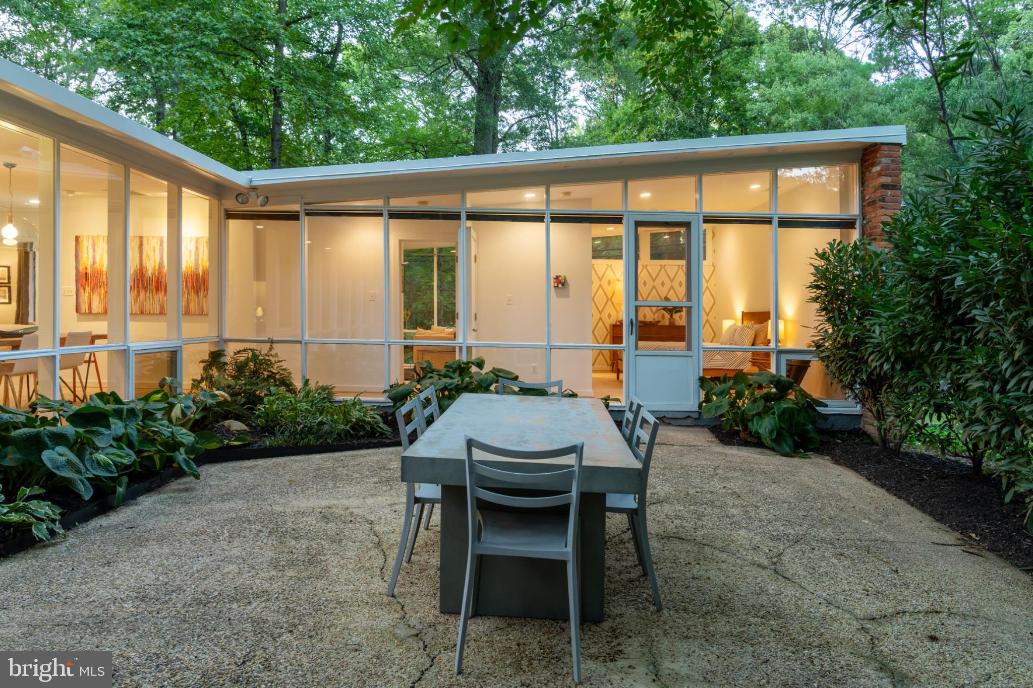 7216 Stafford Road Alexandria, VA 22307 - Photo 49 of 54 Gallery Image 49