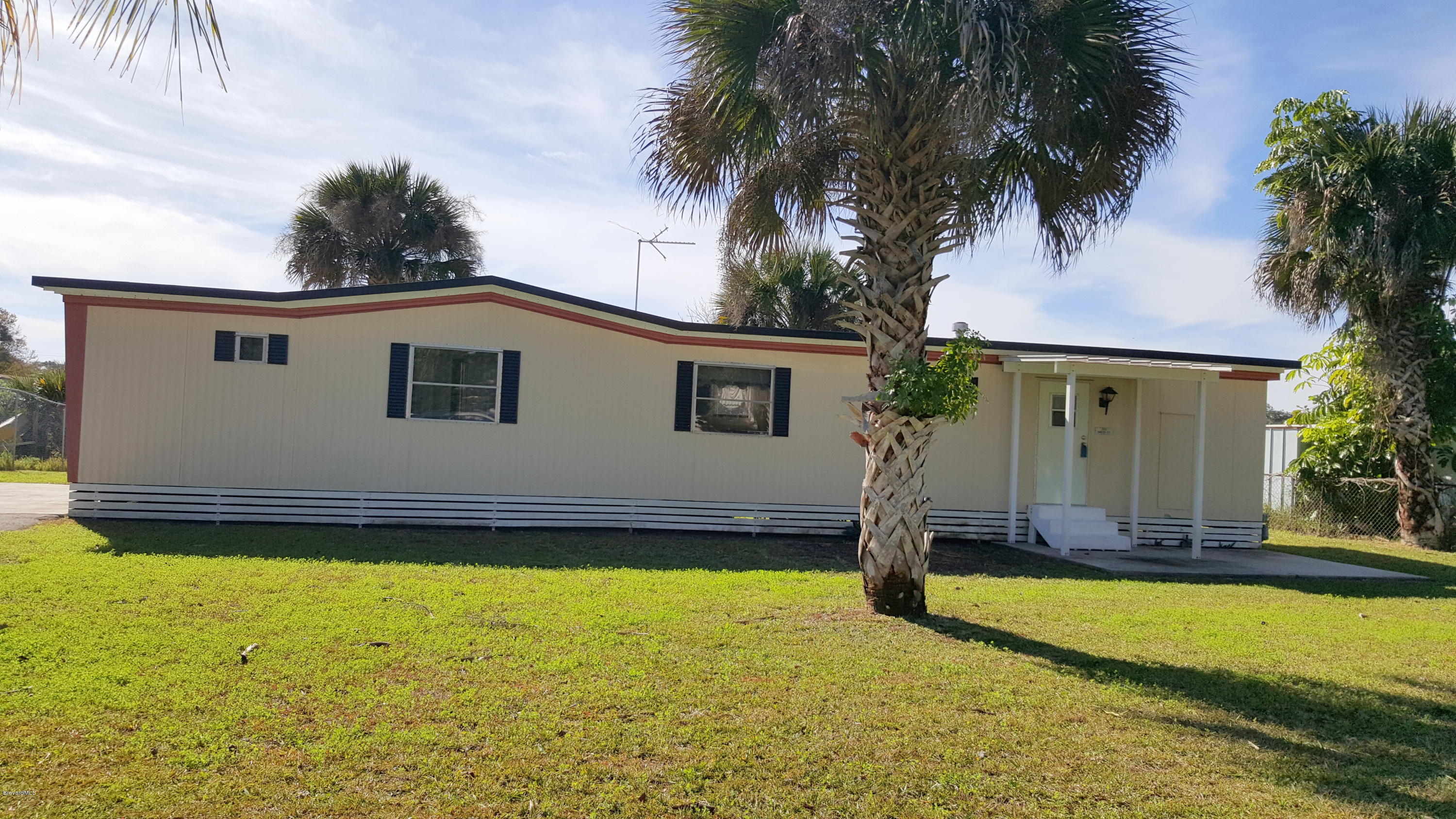 385 Baker Road Merritt Island, FL 32953 - Photo 1 of 25 20160129_110855