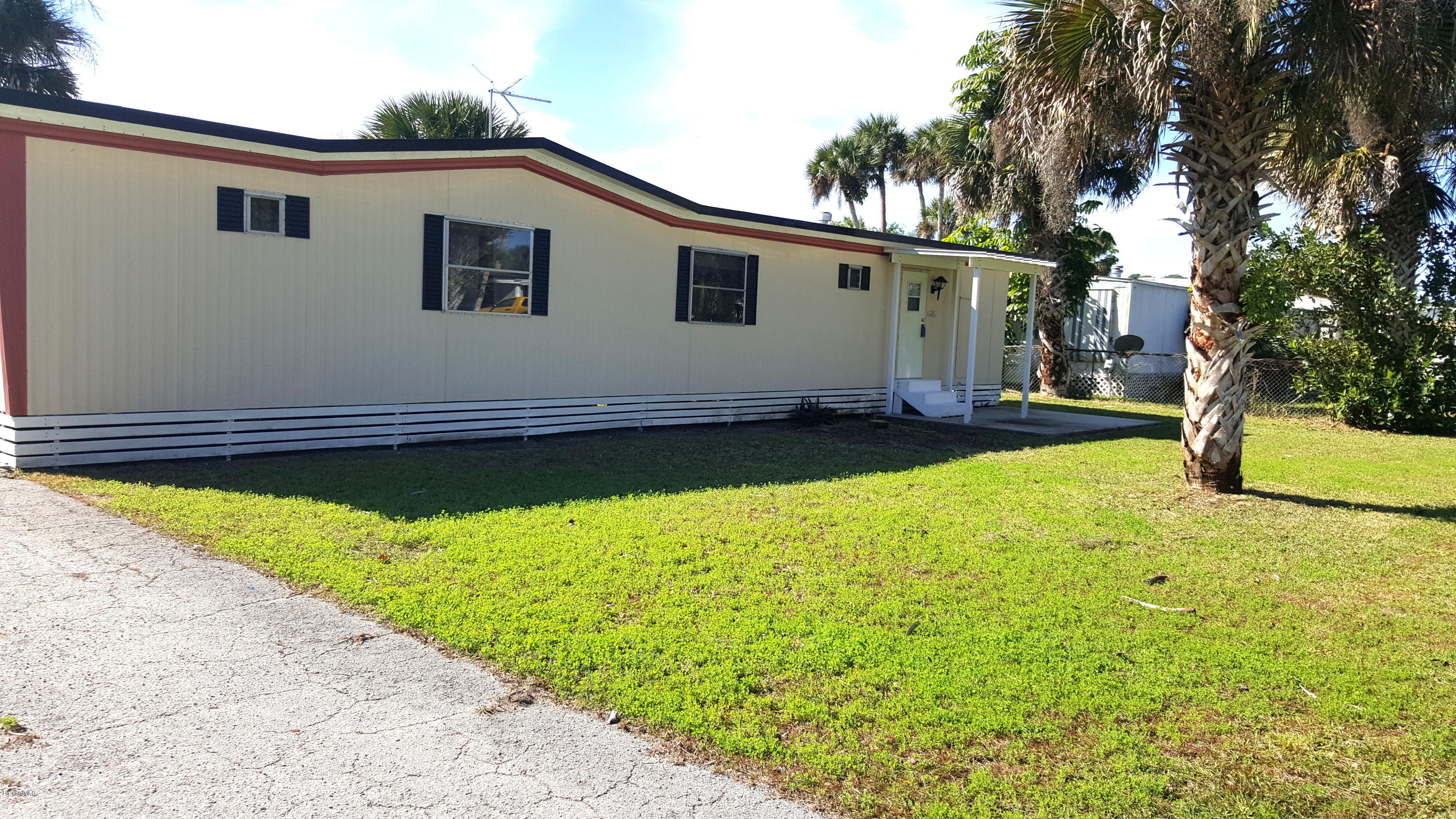 385 Baker Road Merritt Island, FL 32953 - Photo 2 of 25 20160129_110828