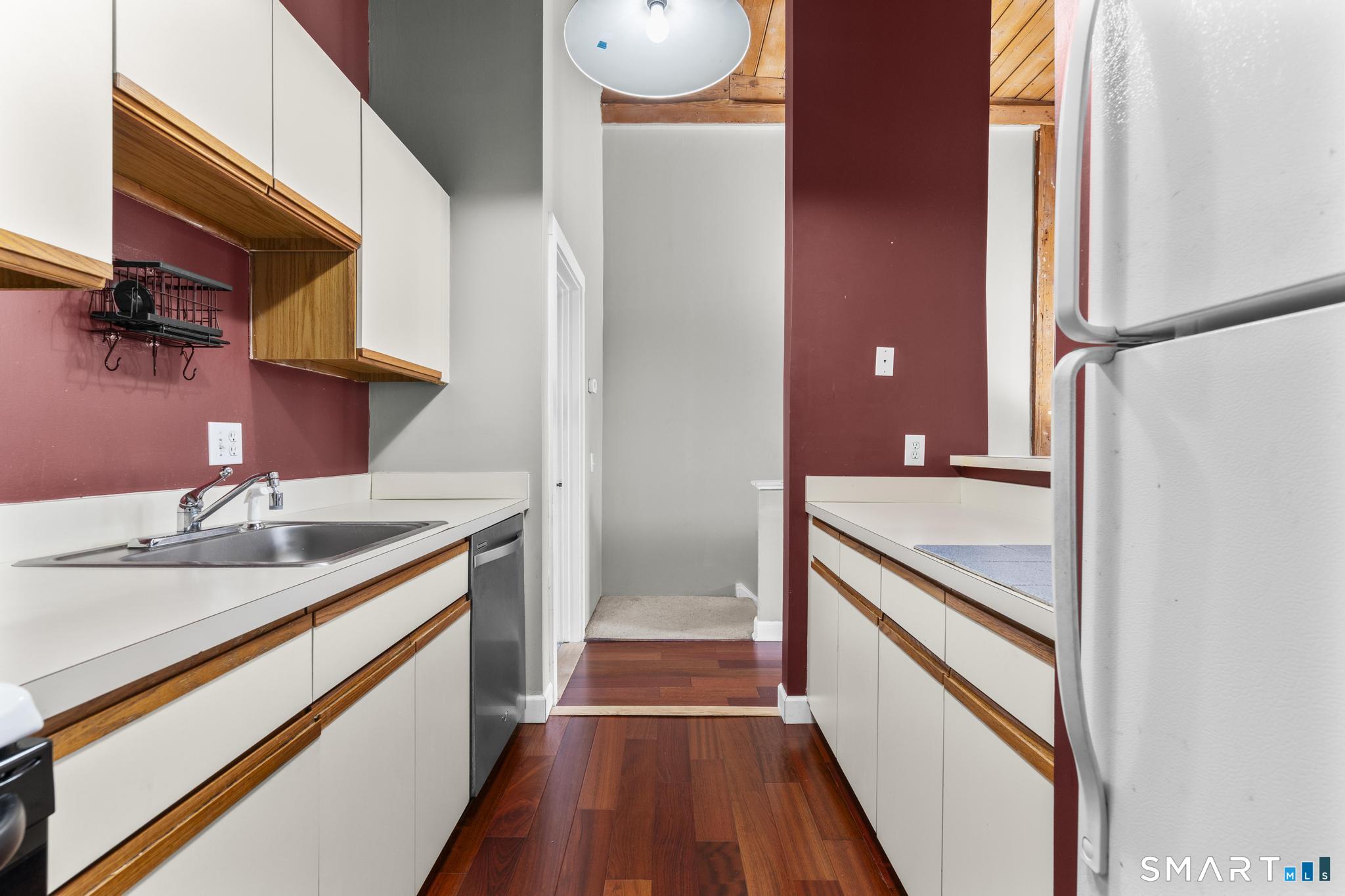 92 Main Street, Unit 417 Deep River, CT 06417 - Photo 14 of 26