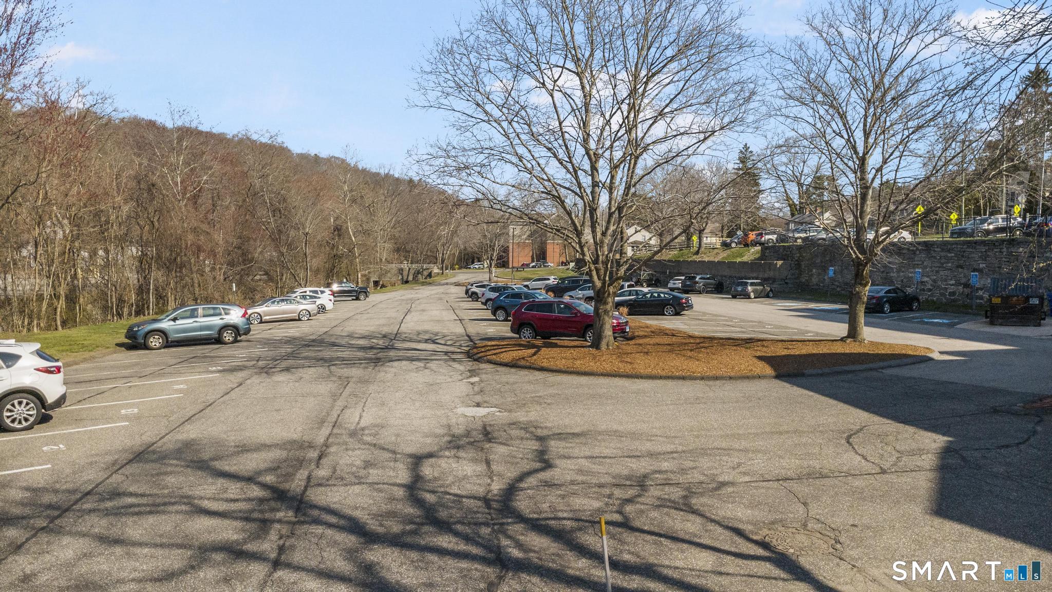 92 Main Street, Unit 417 Deep River, CT 06417 - Photo 23 of 26