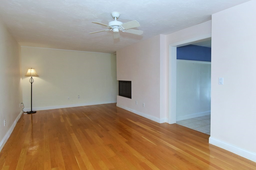 7 Beverly Road, Unit 7 Shrewsbury, MA 01545 - Photo 13 of 40 Gallery Image 13