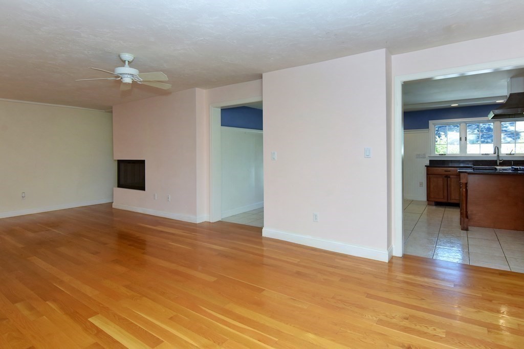 7 Beverly Road, Unit 7 Shrewsbury, MA 01545 - Photo 14 of 40 Gallery Image 14