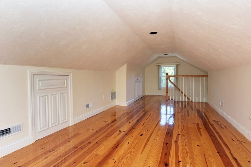 7 Beverly Road, Unit 7 Shrewsbury, MA 01545 - Photo 25 of 40 Gallery Image 25