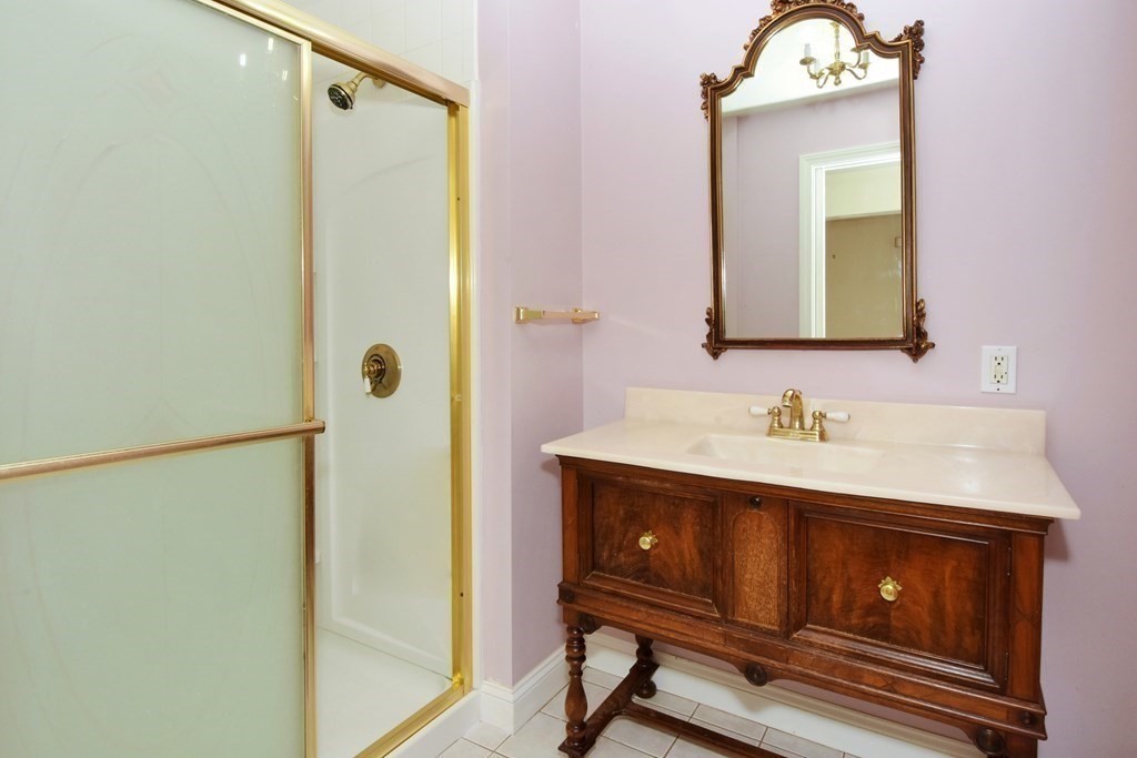 7 Beverly Road, Unit 7 Shrewsbury, MA 01545 - Photo 29 of 40 Gallery Image 29