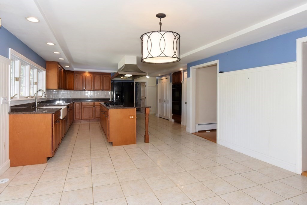 7 Beverly Road, Unit 7 Shrewsbury, MA 01545 - Photo 34 of 40 Gallery Image 34
