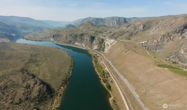 $550,000 | 678 Peach Road, Waterville, WA 98858