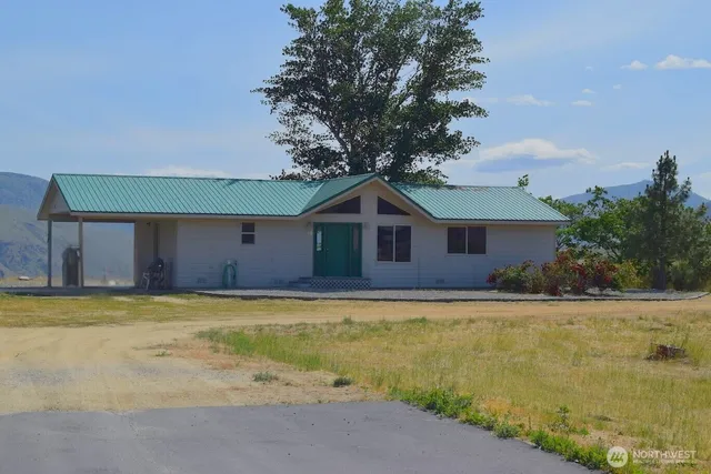 $550,000 | 678 Peach Road, Waterville, WA 98858