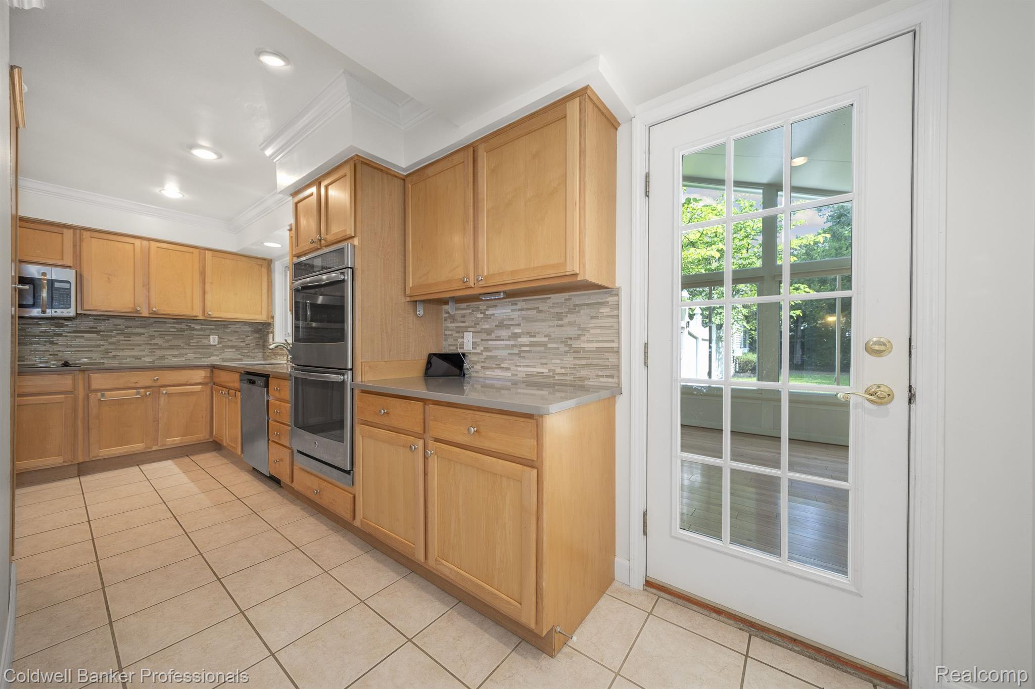 567 South Cranbrook Cross Road Bloomfield Hills, MI 48301 - Photo 12 of 35 Gallery Image 12