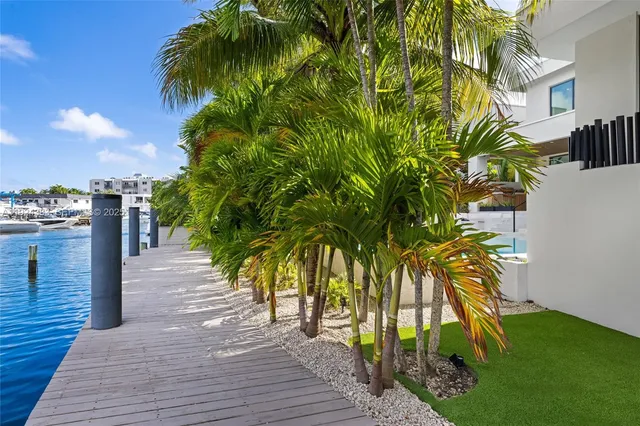 $65,000 | 773 Northeast 77th Terrace, Miami, FL 33138