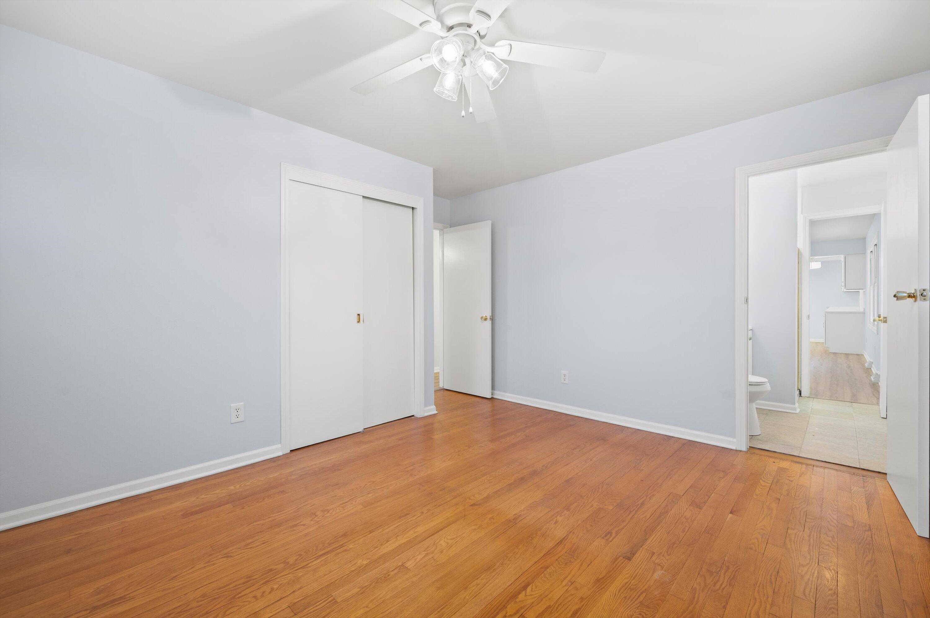 3455 South Russel Road New Berlin, WI 53151 - Photo 14 of 29 Master to bath