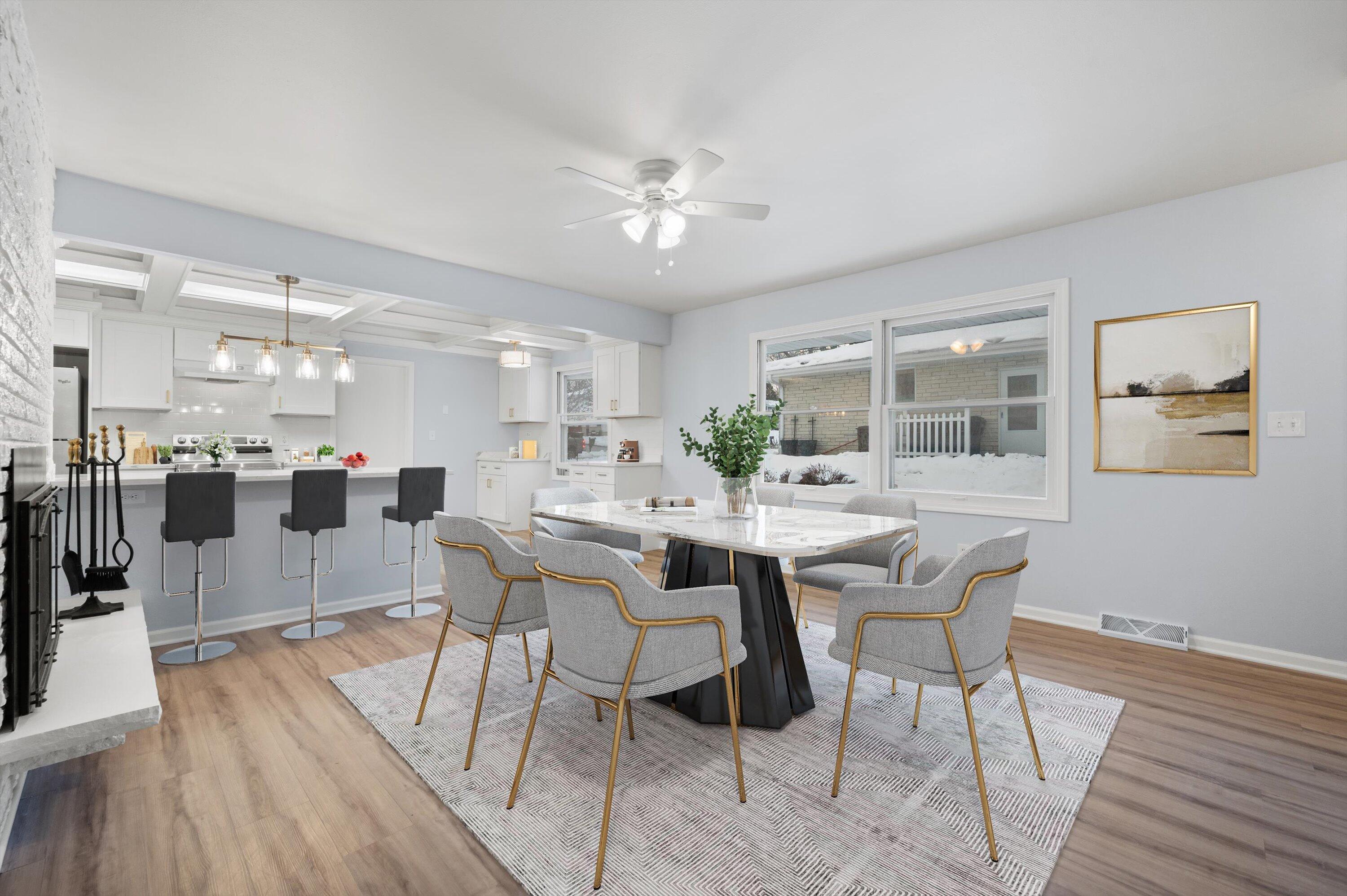 3455 South Russel Road New Berlin, WI 53151 - Photo 7 of 29 Virtually stage Dinning