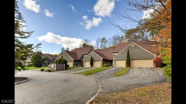 $444,900 | 21 Plymouth Alley, Unit F, West Milford, NJ 07480