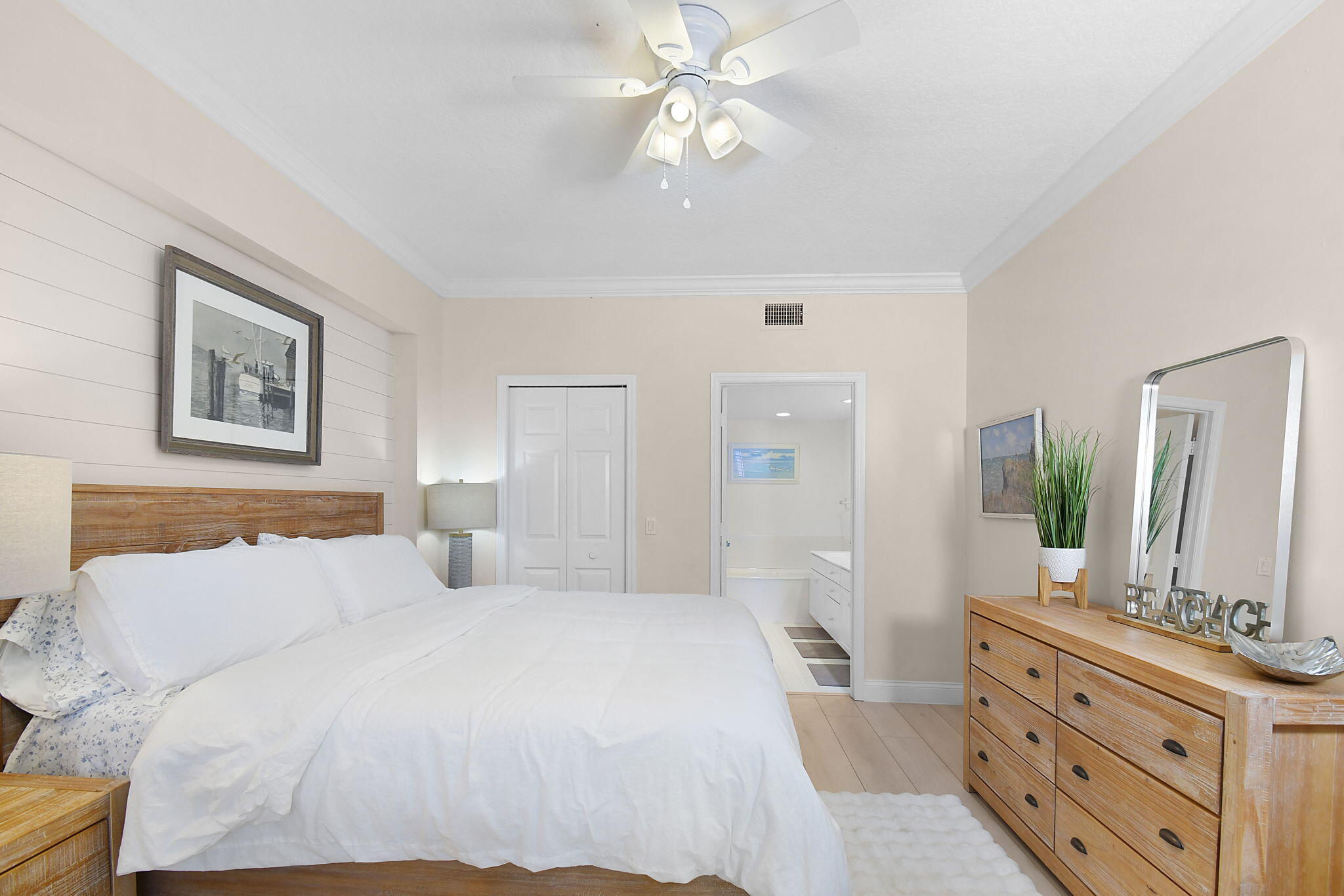 421 Northeast Plantation Road, Unit 617 Jensen Beach, FL 34957 - Photo 13 of 37 PrimaryBR