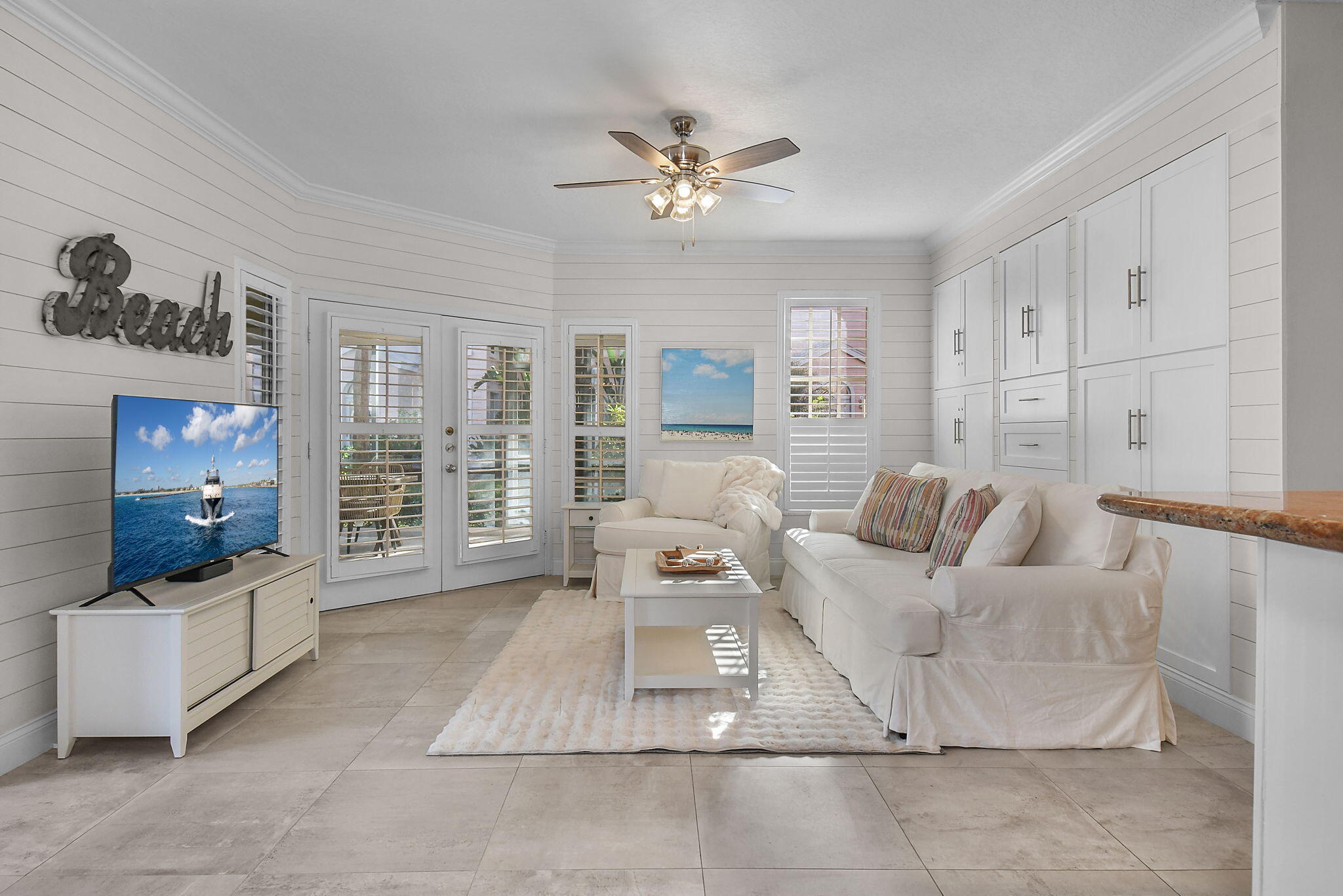 421 Northeast Plantation Road, Unit 617 Jensen Beach, FL 34957 - Photo 9 of 34 Living2