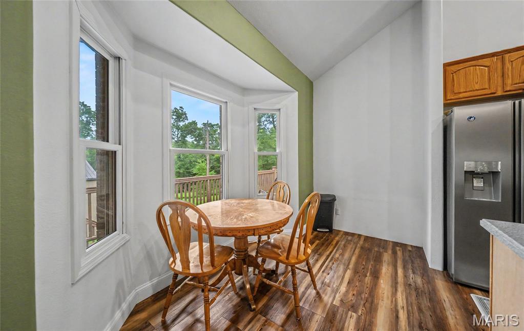 3891 East Lindberg Road Cuba, MO 65453 - Photo 10 of 58