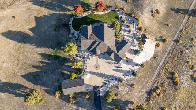 a picture of floor plan