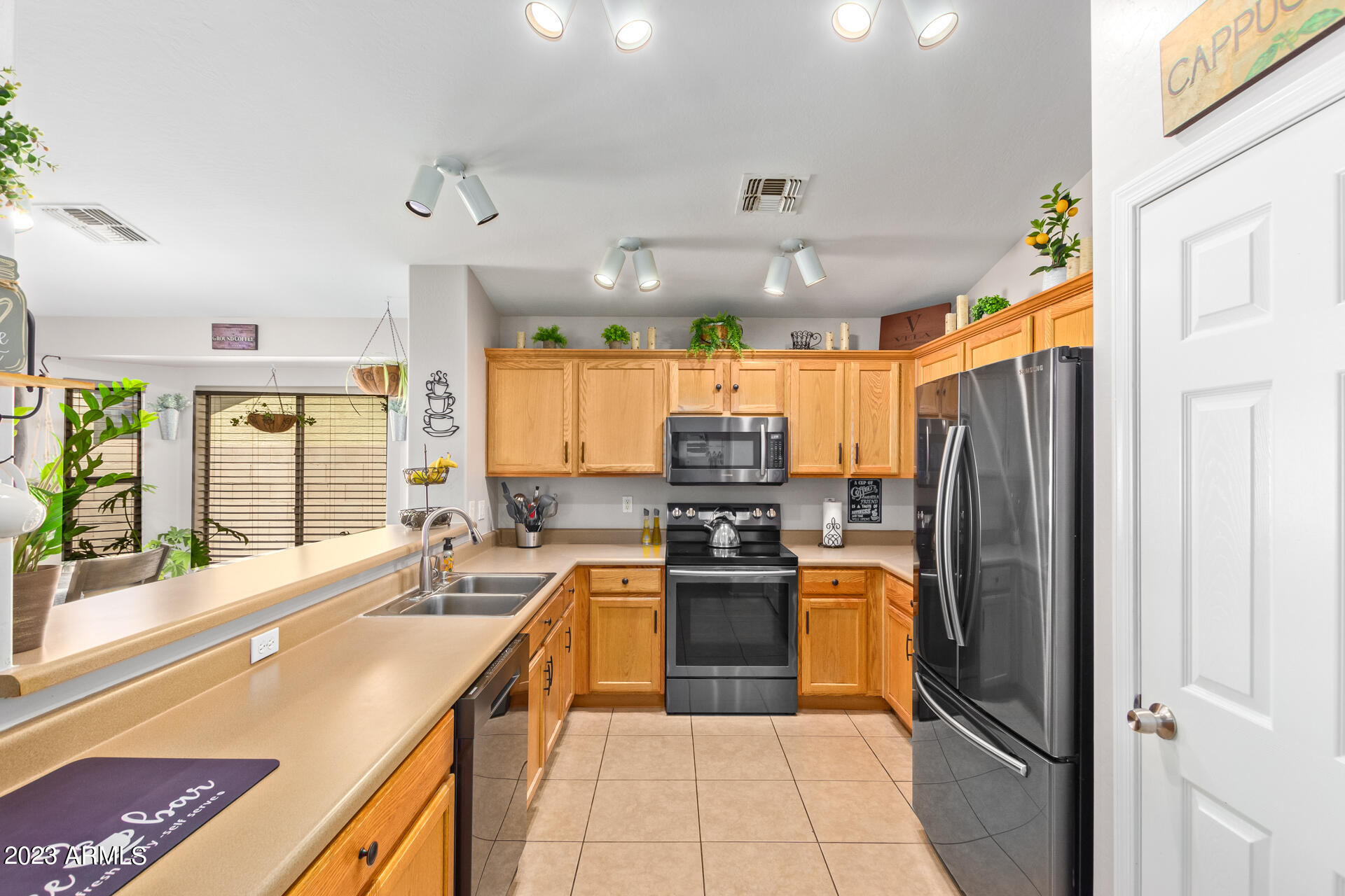 45152 Portabello Road Maricopa, AZ 85139 - Photo 11 of 49 13 Portabello