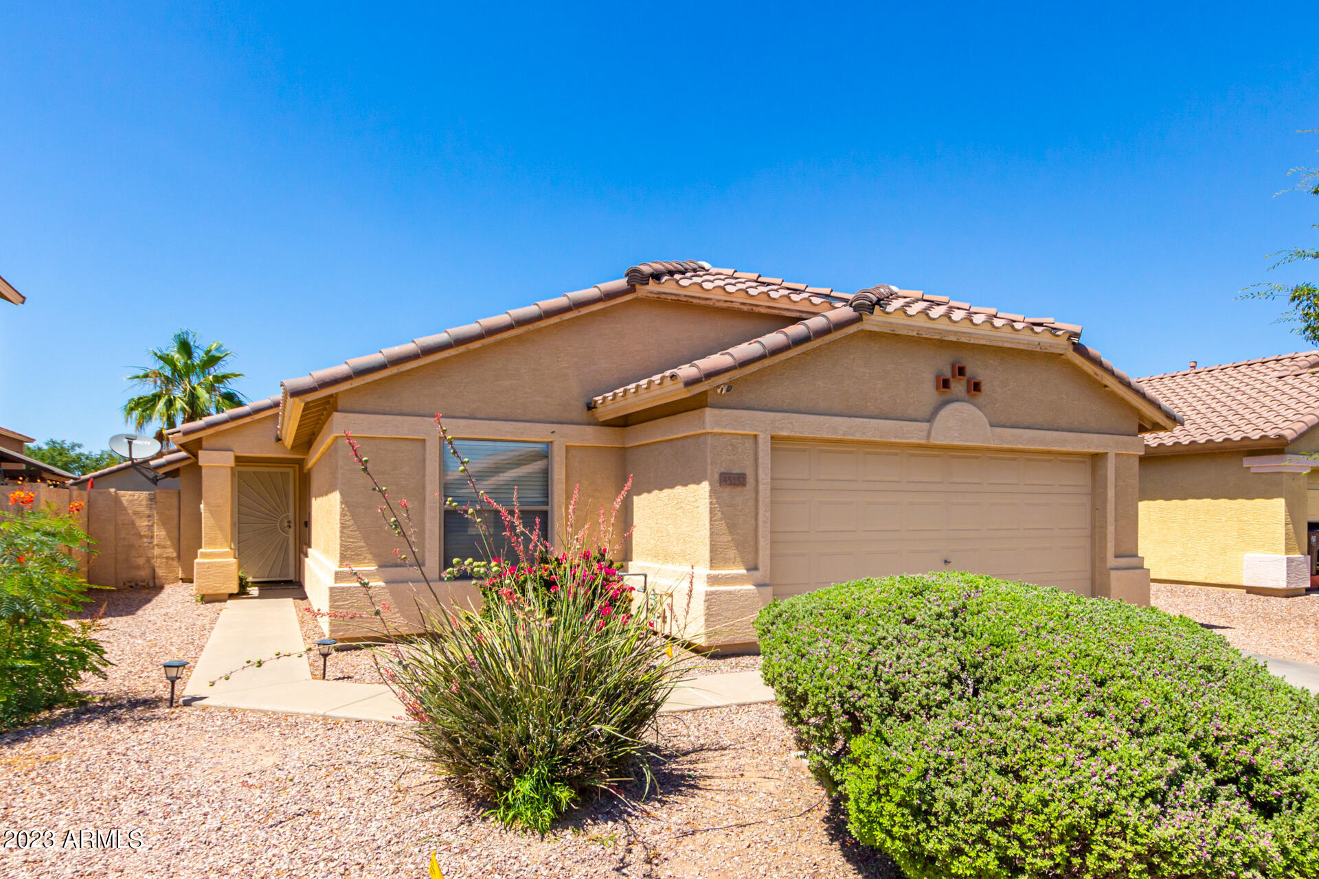 45152 Portabello Road Maricopa, AZ 85139 - Photo 4 of 49 04 Portabello