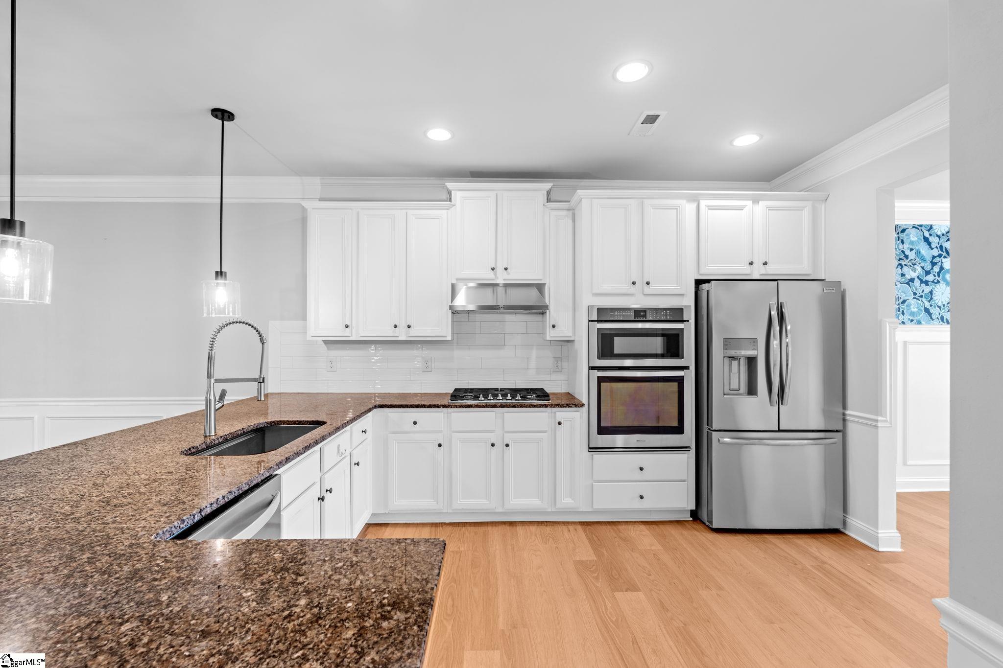 265 Delbourne Lane Greer, SC 29651 - Photo 18 of 47