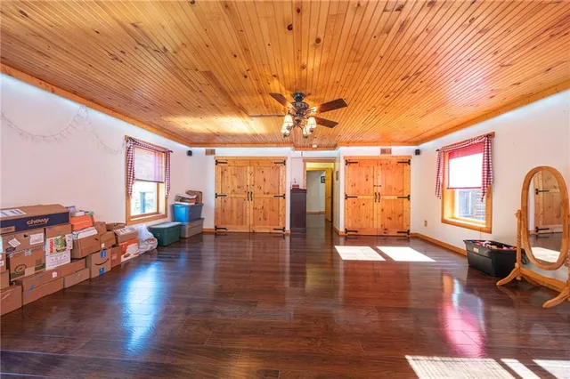 $615,000 | 209 Channing Lane, Fenelton, PA 16034